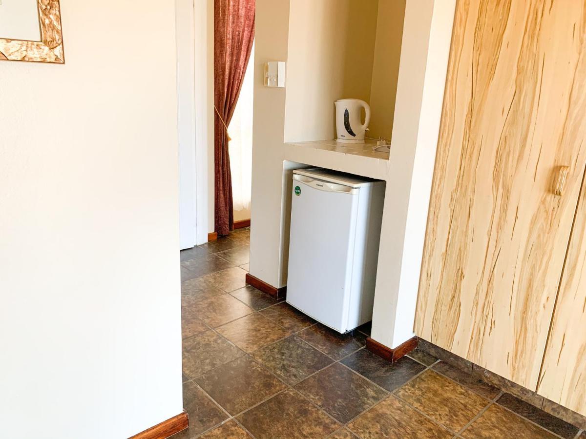 خليج جيفري Marina Martinique B&B المظهر الخارجي الصورة