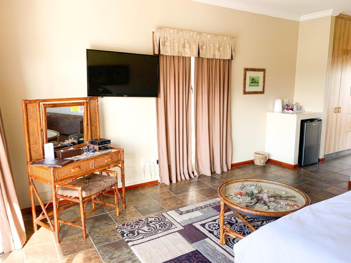 خليج جيفري Marina Martinique B&B المظهر الخارجي الصورة